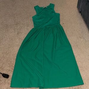 Green Sleeveless Midi Dress